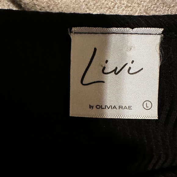 LIVIS | short black dress - Picture 3 of 3